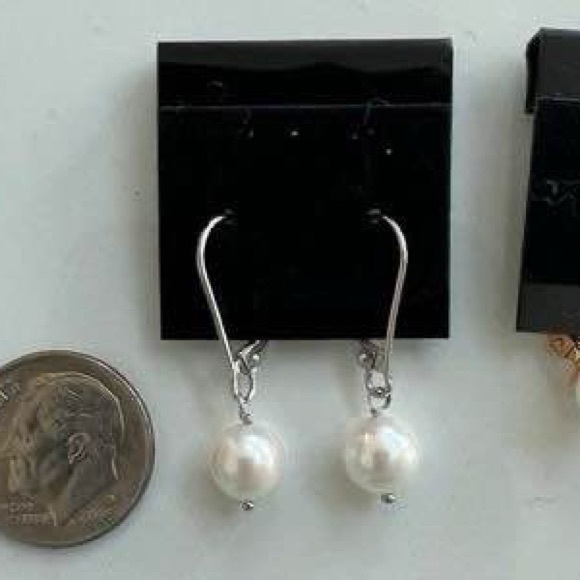 Akoya pearl earrings - Picture 6 of 7